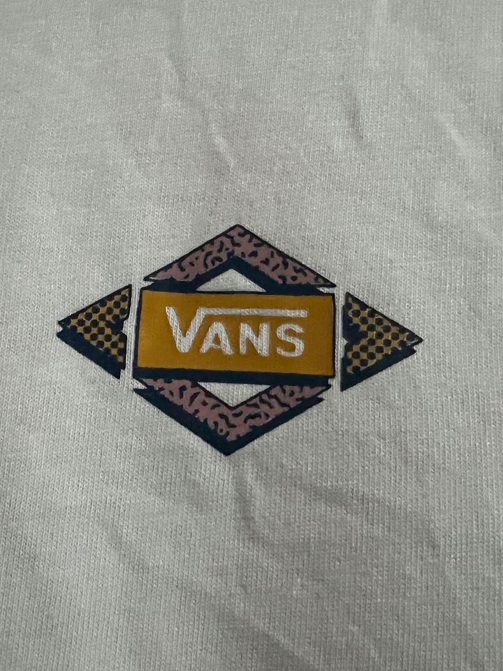 Vans Sweater/ Hoodie/ Sweatshirt in Edertal