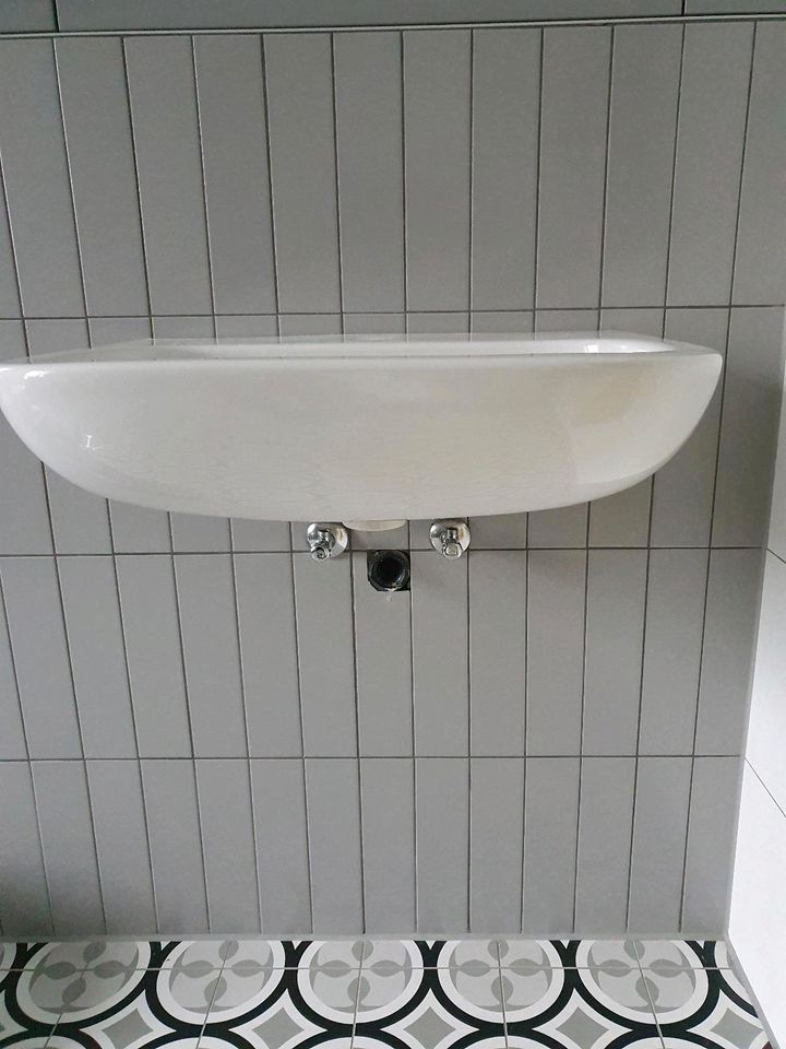 Duravit Waschbecken in Monheim am Rhein