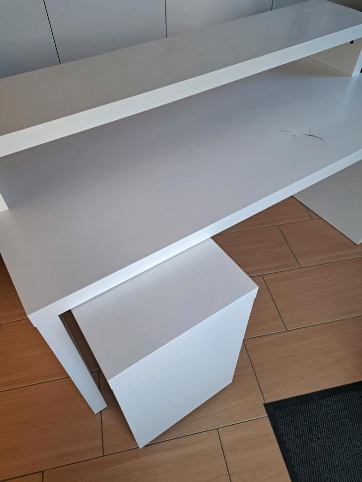 Schreibtisch ausziehbar Ikea Malm in Kutenholz