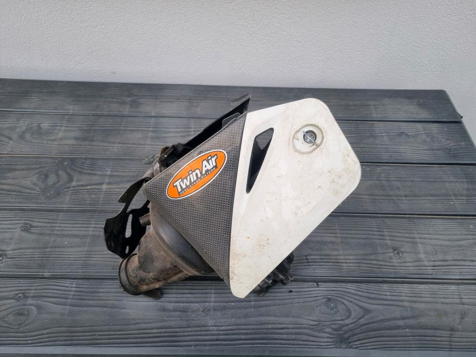 Honda CRF 450X 2006 Airbox Luftfilterkasten 2005-2017 in Kalbsrieth