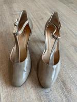 Pumps von Paul Green in beige Gr. 38 Nordrhein-Westfalen - Erwitte Vorschau