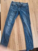 GUESS Jeans Gr.29 Nordrhein-Westfalen - Erftstadt Vorschau