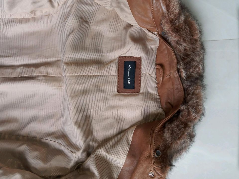 Damen echte Lederjacke 36 *Massimo Dutti * in Freiburg im Breisgau