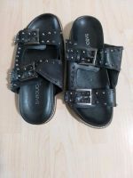 Sandalen Pantoletten echtes Leder schwarz Nieten 38 Damen Duisburg - Duisburg-Süd Vorschau