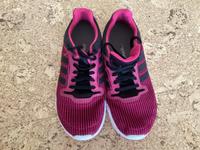 Damen Turnschuhe Größe 37 Adidas Hessen - Eichenzell Vorschau