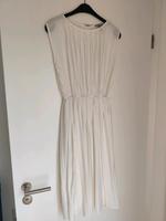 weißes Plisseekleid Bayern - Baldham Vorschau