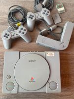 PS 1 mit 2Controllern,2MemoryCards, MultiplayerAdapter,gechipt Eimsbüttel - Hamburg Stellingen Vorschau