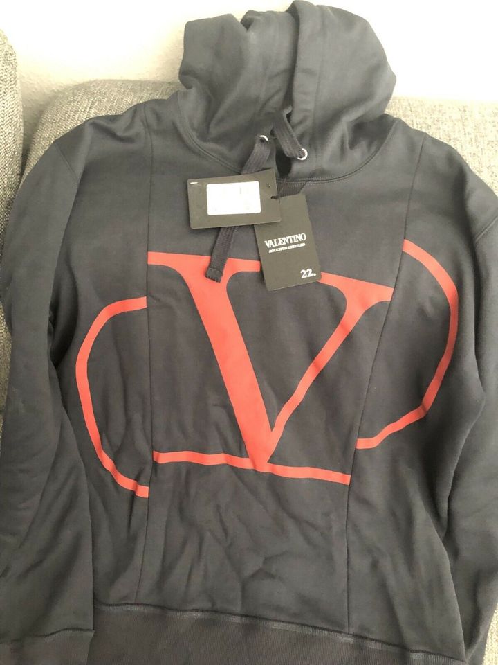 Valentino hoodie Kapuzenpullover Sweatshirt XL NEU DEISINGER in Hamburg