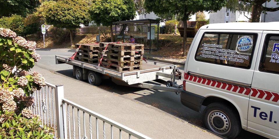 Autotransporter Autoanhänger Plattformanhänger zur Miete / je Tag in Hattingen