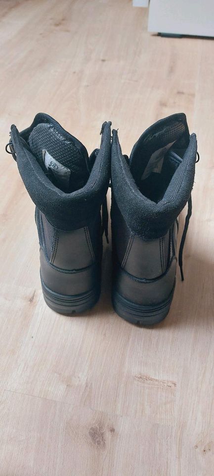 Tactical Boots / Motorradstiefel in Daaden