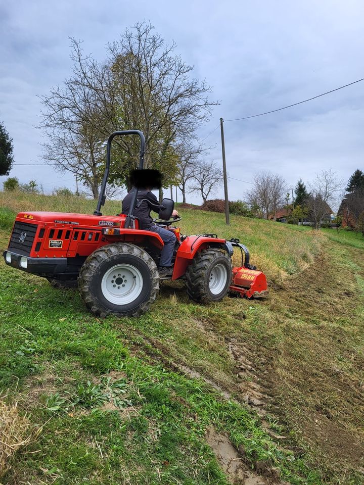 Omarv Schlegelmulcher Mulcher Mulchgerät Mäher in Schmallenberg