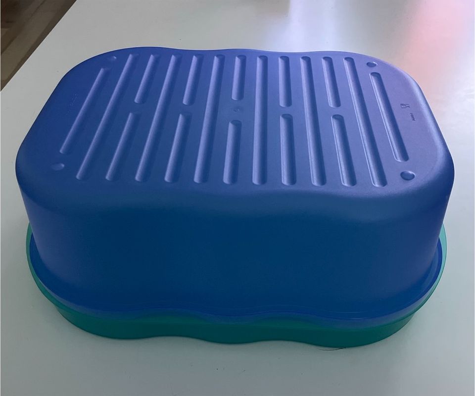 Tupperware Laibwächter / Brotbehälter in Plaidt