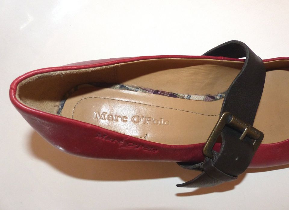 Marc O'Polo MOP Schuhe Riemchen - Pumps Gr. 40 Rot Leder wie neu in Berlin