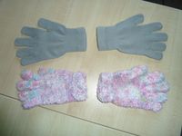 2 Paar tolle Strickhandschuhe, ca. in Größe 3,5 Nordrhein-Westfalen - Bergkamen Vorschau