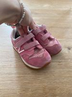 New Balance Sneaker Turnschuhe Mädchen Kinder Baden-Württemberg - Tettnang Vorschau