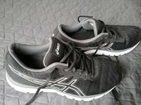Asics Gel Sneaker in Größe 39 Niedersachsen - Hagen im Bremischen Vorschau