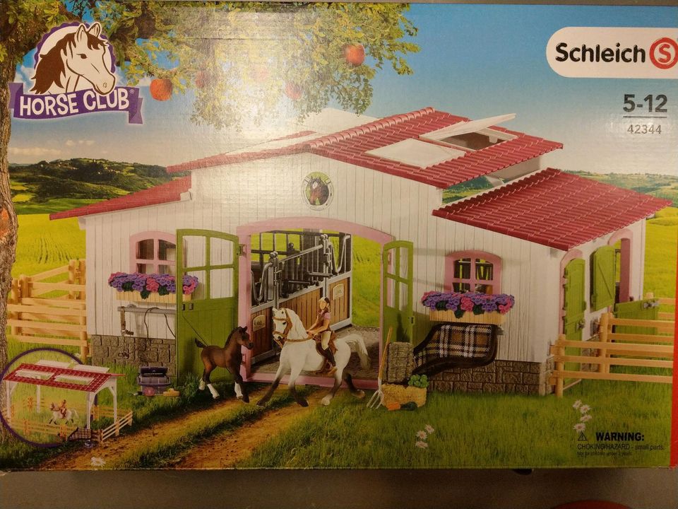 Schleich Pferdehof 42344 mit super viel Zubehör, Pferden etc in Rösrath