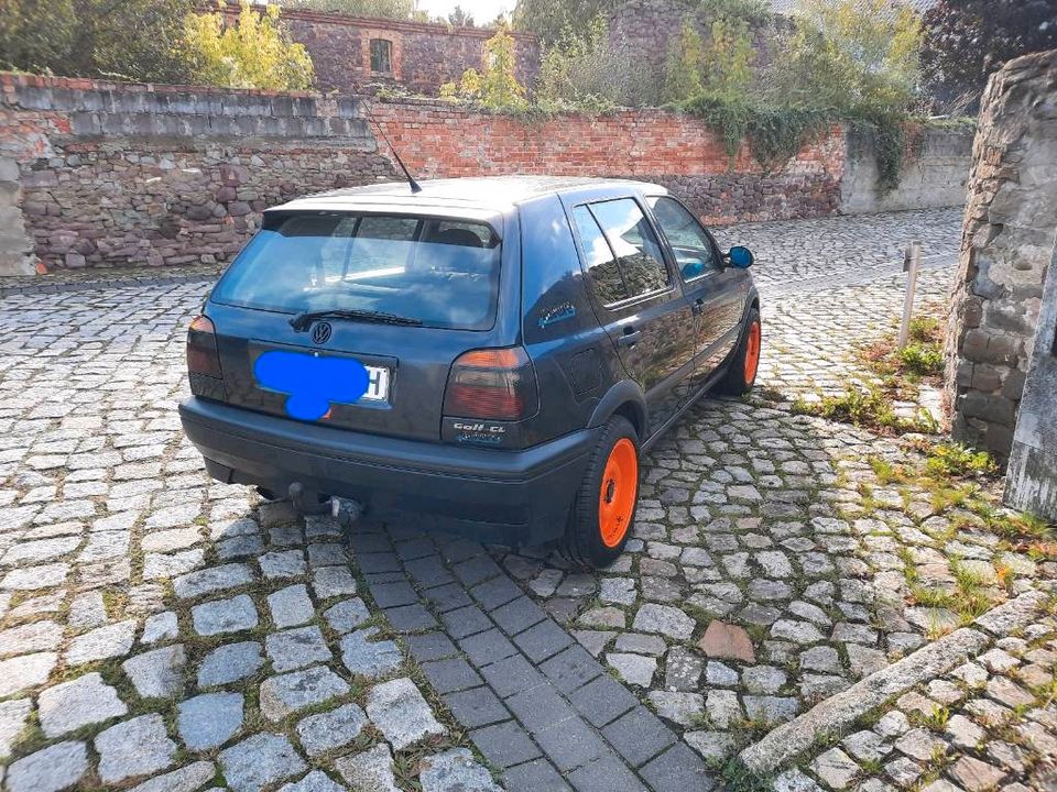 Golf3 Turbo Diesel mit H Kennzeichen in Magdeburg