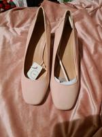 Pumps Esprit gr.37 (neu) Nordrhein-Westfalen - Solingen Vorschau