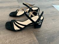 Sandalen mit Schwarzen Riemen Leipzig - Leutzsch Vorschau