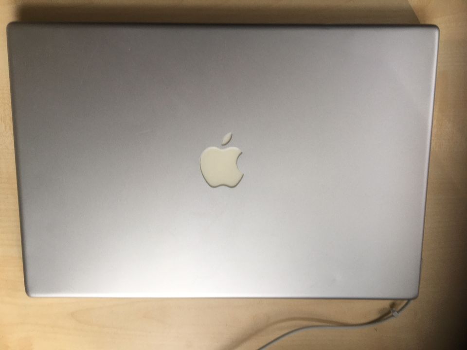 Apple MacBook Pro A1260 15,4 Zoll 500GB 3GB RAM mit Akku,Netzteil in  Brandenburg - Potsdam | Notebook gebraucht kaufen | eBay Kleinanzeigen ist  jetzt Kleinanzeigen