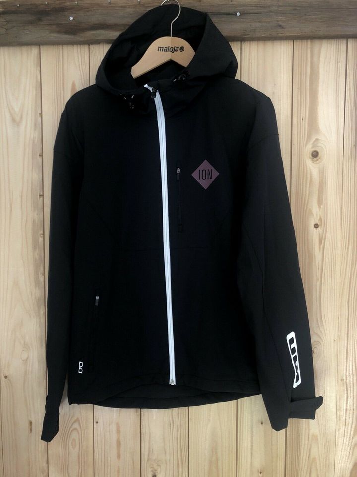 ION Herren Softshelljacke Carve Gr.M UVP 149,95 in Offenburg