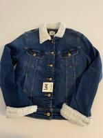 LEE Jeans-Jacke Slim Sherpa Innenfutter Gr. S NEU Hessen - Bensheim Vorschau