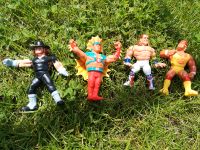 90er WWE WWF wrestling Figuren hulk hogan undertaker bulldog Niedersachsen - Rosdorf Vorschau