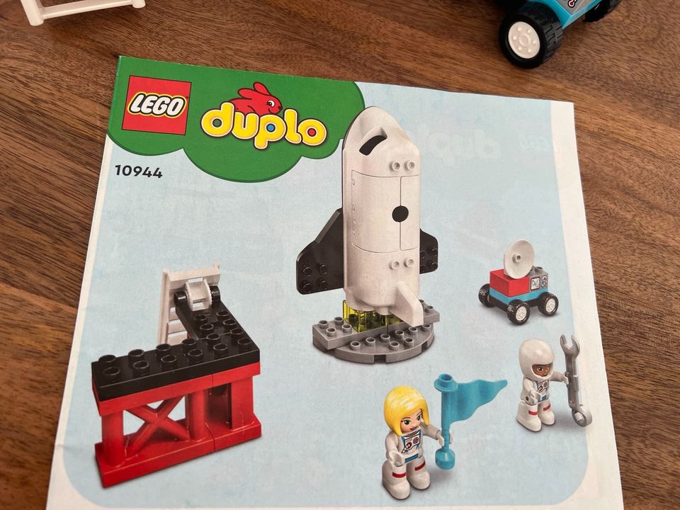Lego Duplo ᕱ 10944 Spaceshuttle Weltraummission | NEUWERTIG in Gangelt