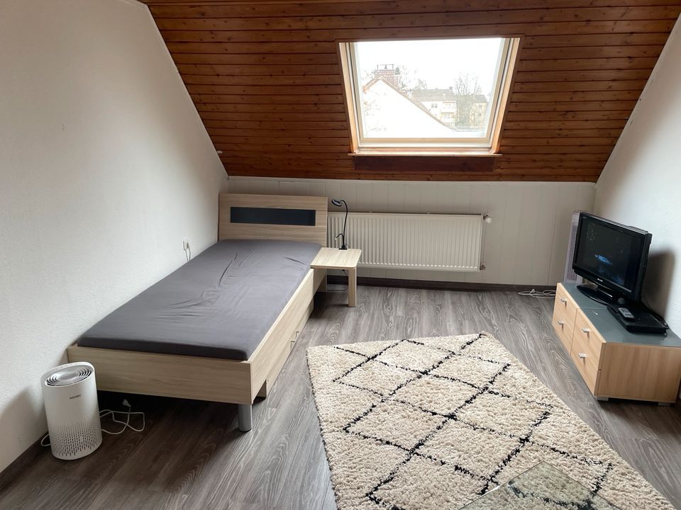 Möblierte Einzimmerwohnung in Duisburg Röttgersbach zur Miete in Duisburg