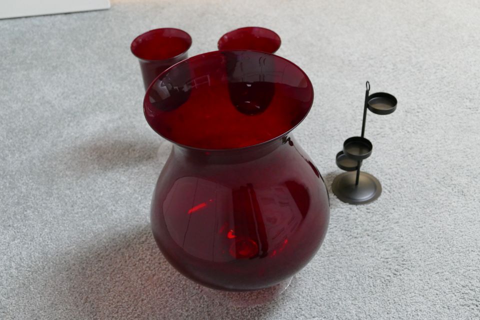 Partylite großes Glas rot plus 2 Kleine Kerzenhalter in Lotte