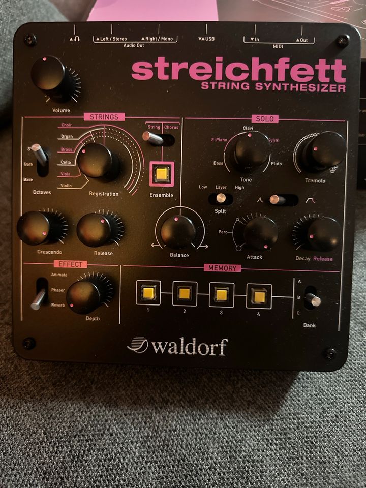 Waldorf Streichfett String Synthesizer in Melle