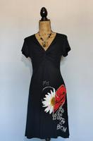 Süẞes Desigual Kleid Gr .L (Neu) Niedersachsen - Lüneburg Vorschau