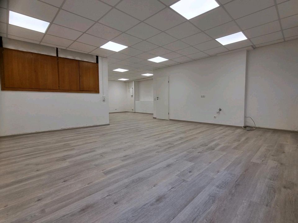 Büro/Praxis/Kanzlei, 84 qm, Innenstadt, provisionsfrei, TOP Lage in Erkelenz