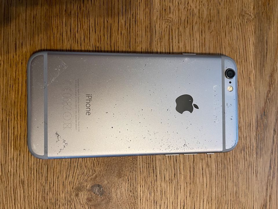 iPhone 6 16GB Space Grey in Newel