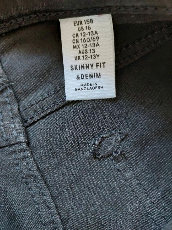 Skinny Fit & Denim Jeans, Hose, h&m, Mädchen, schwarz, Größe 158 in Celle