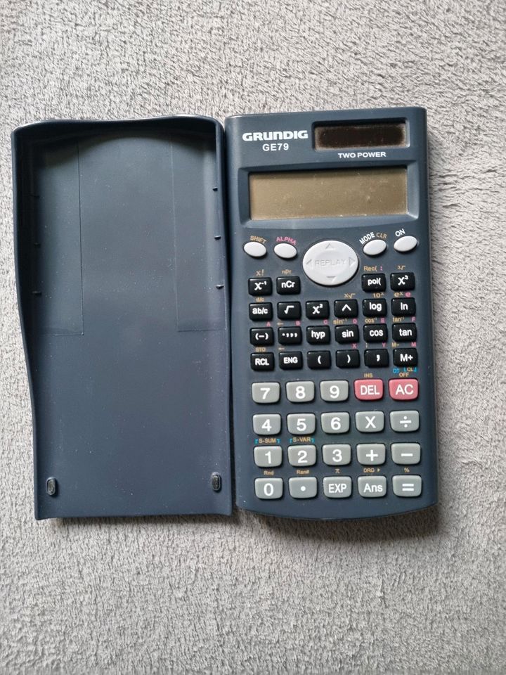 Taschenrechner Grundig GE79 in Bochum