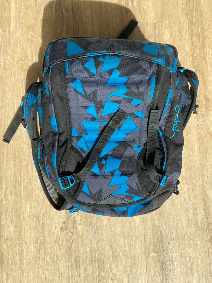 Satch Schulrucksack blau/ schwarz in Gauting