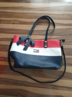 Tommy Hilfiger Handtasche Kunst-Leder Rheinland-Pfalz - Udenheim Vorschau