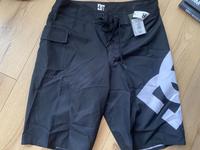 Dc bade board shorts neu schwarz sup surf w30 Rheinland-Pfalz - Kaiserslautern Vorschau