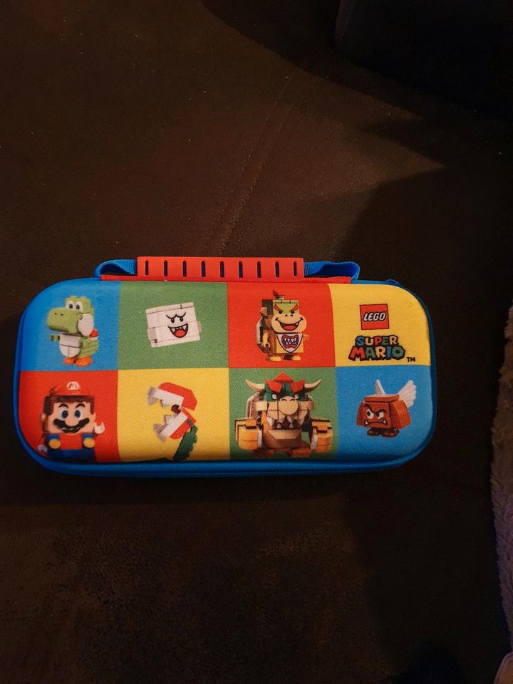 Nintendo Switch Tasche wie neu Lego Super Mario in Castrop-Rauxel