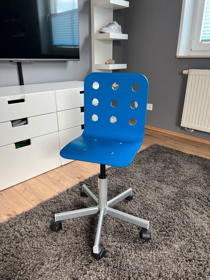 Ikea Schreibtischstuhl Drehstuhl für Kinder in blau in Bottrop