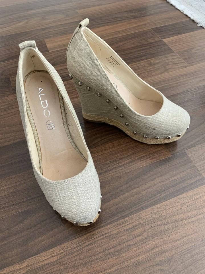 Aldo Italy Nieten Plateau Pumps Schuhe Beige Gr.36 wNeu in Herzogenrath