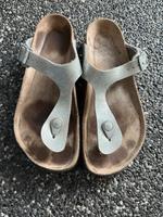 Birkenstock Zehensteg Sandale Fb. silber Gr. 40 Hessen - Friedberg (Hessen) Vorschau