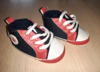 Chucks Sneakers Sneaker Krabbelschuhe Babyschuhe Schuhe 13 14 15 Hessen - Alsfeld Vorschau