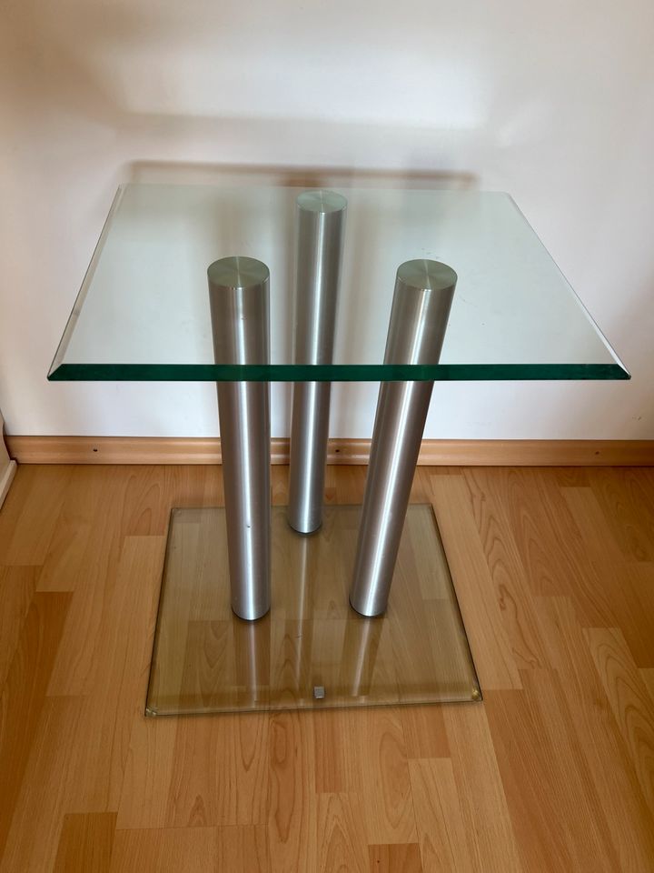 Tisch/ Beistelltisch Glas Chrom in Hamburg