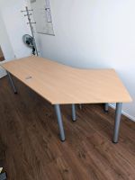 Schreibtisch und Rollcontainer zu verschenken Hessen - Dreieich Vorschau