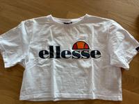 Ellesse T-Shirt in weiß Nordrhein-Westfalen - Hürth Vorschau