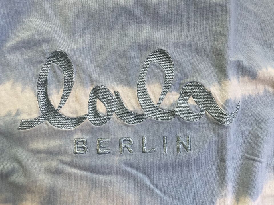 lala Berlin T-Shirt hellblau/weiß in Hamburg