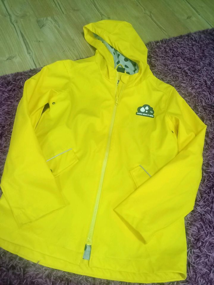 Regenjacke in Steinbach